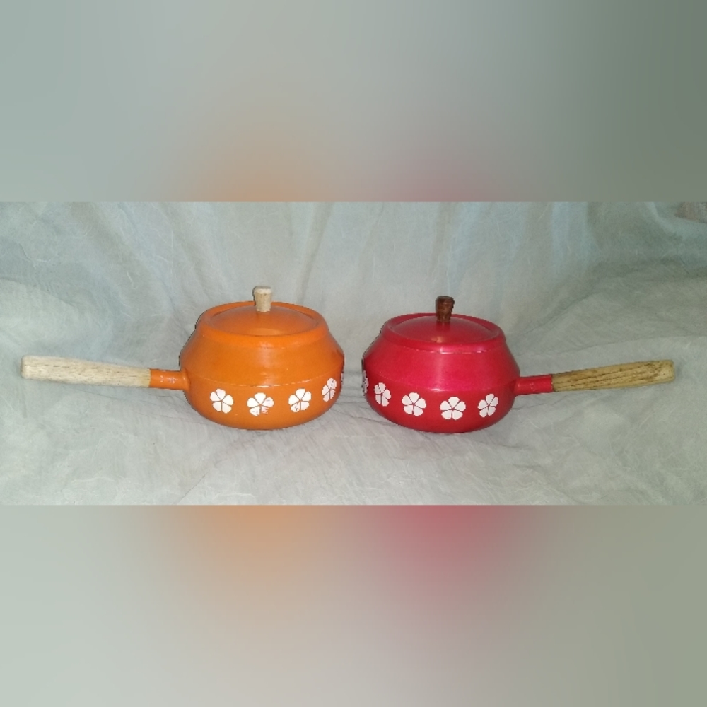 SOLD Vintage fondue pots